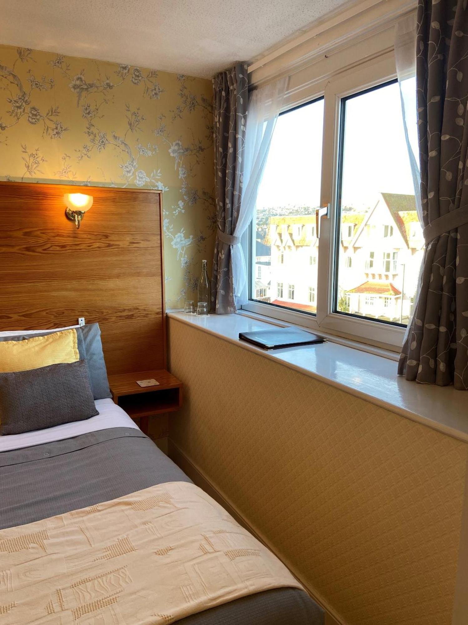 Hotel The Briars - Adults Only Paignton Habitación foto